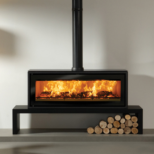Studio 3 Freestanding
